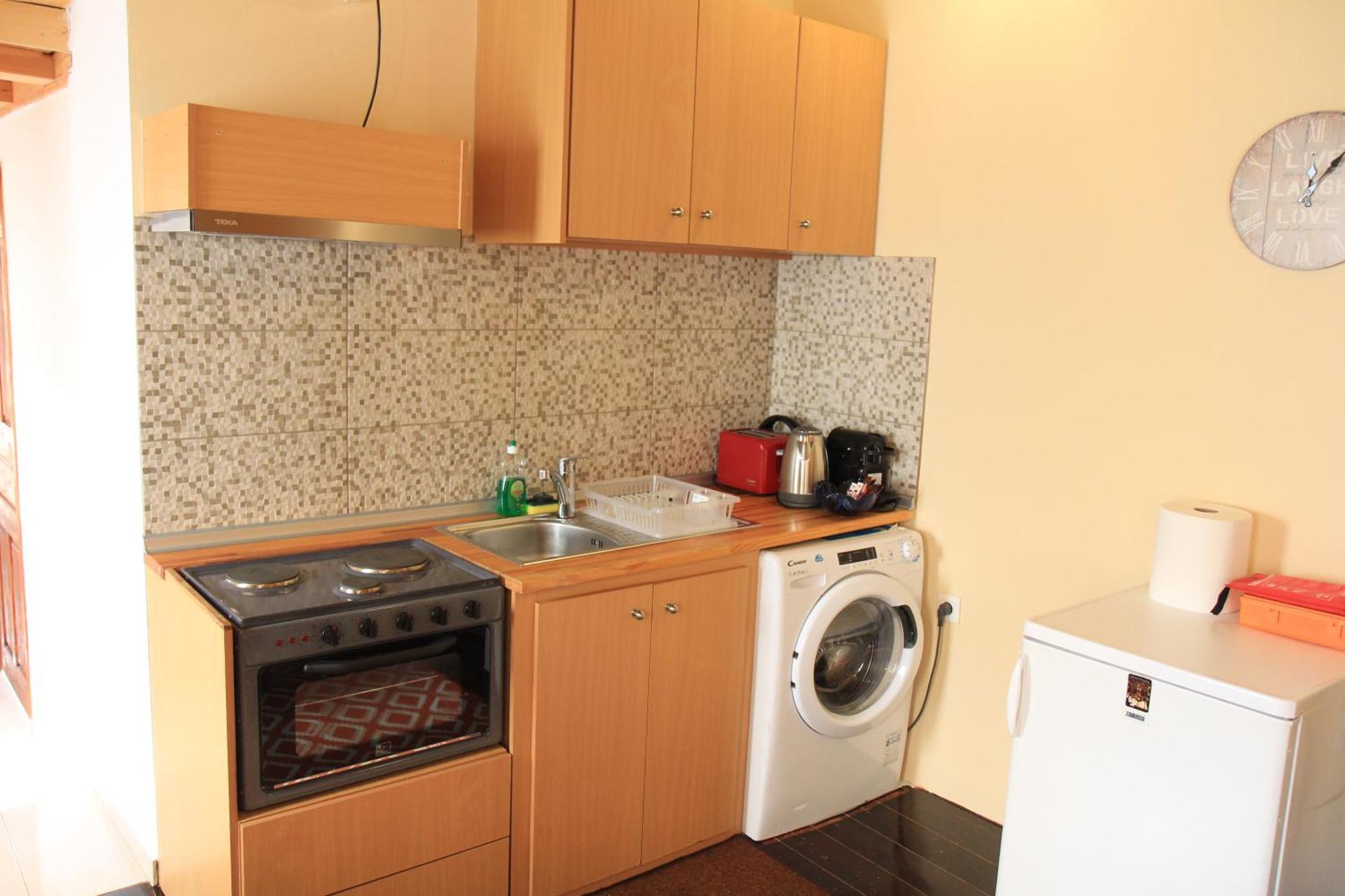 Main Square Apartment Symi Exterior foto